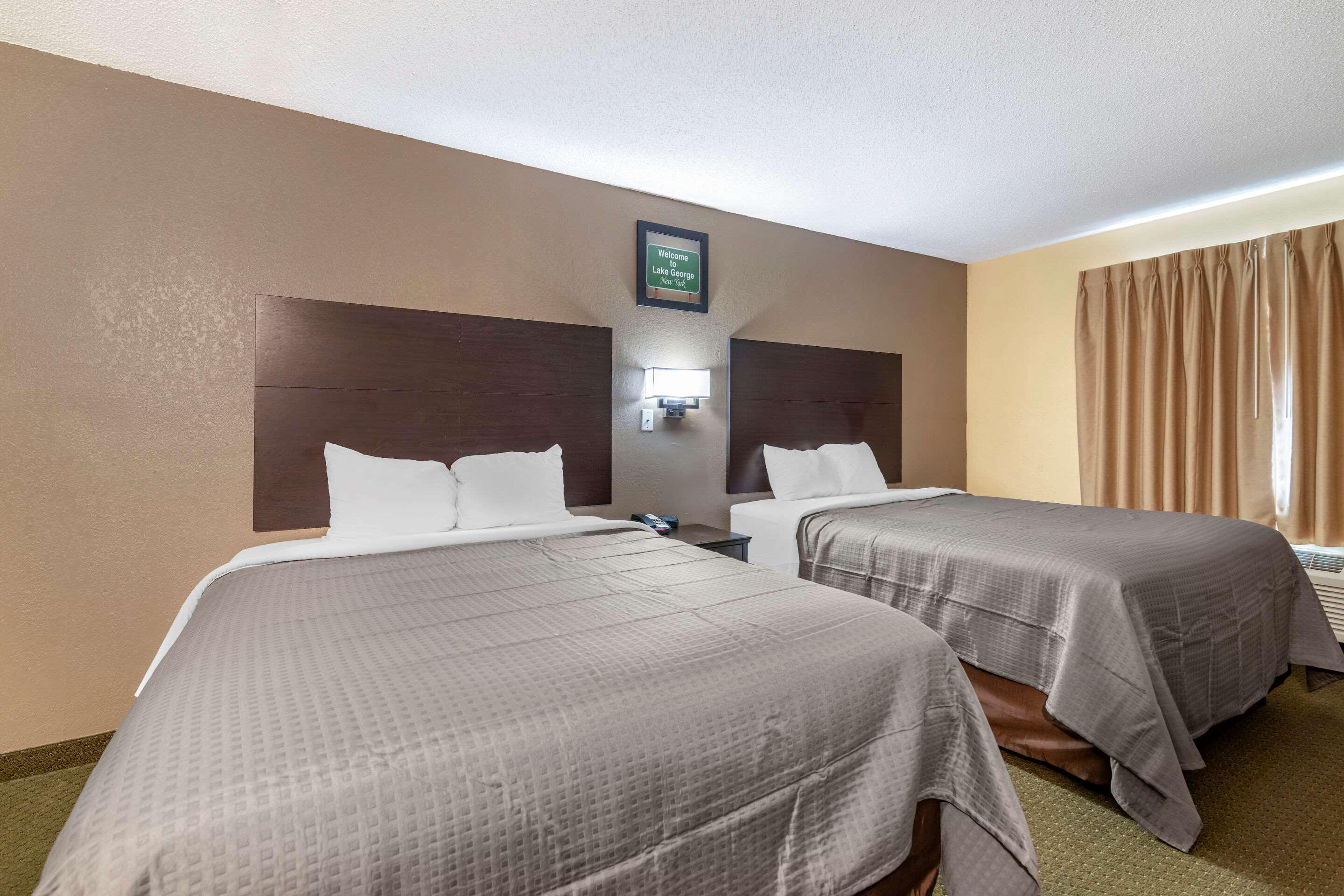 Rodeway Inn Lake George Outlets المظهر الخارجي الصورة