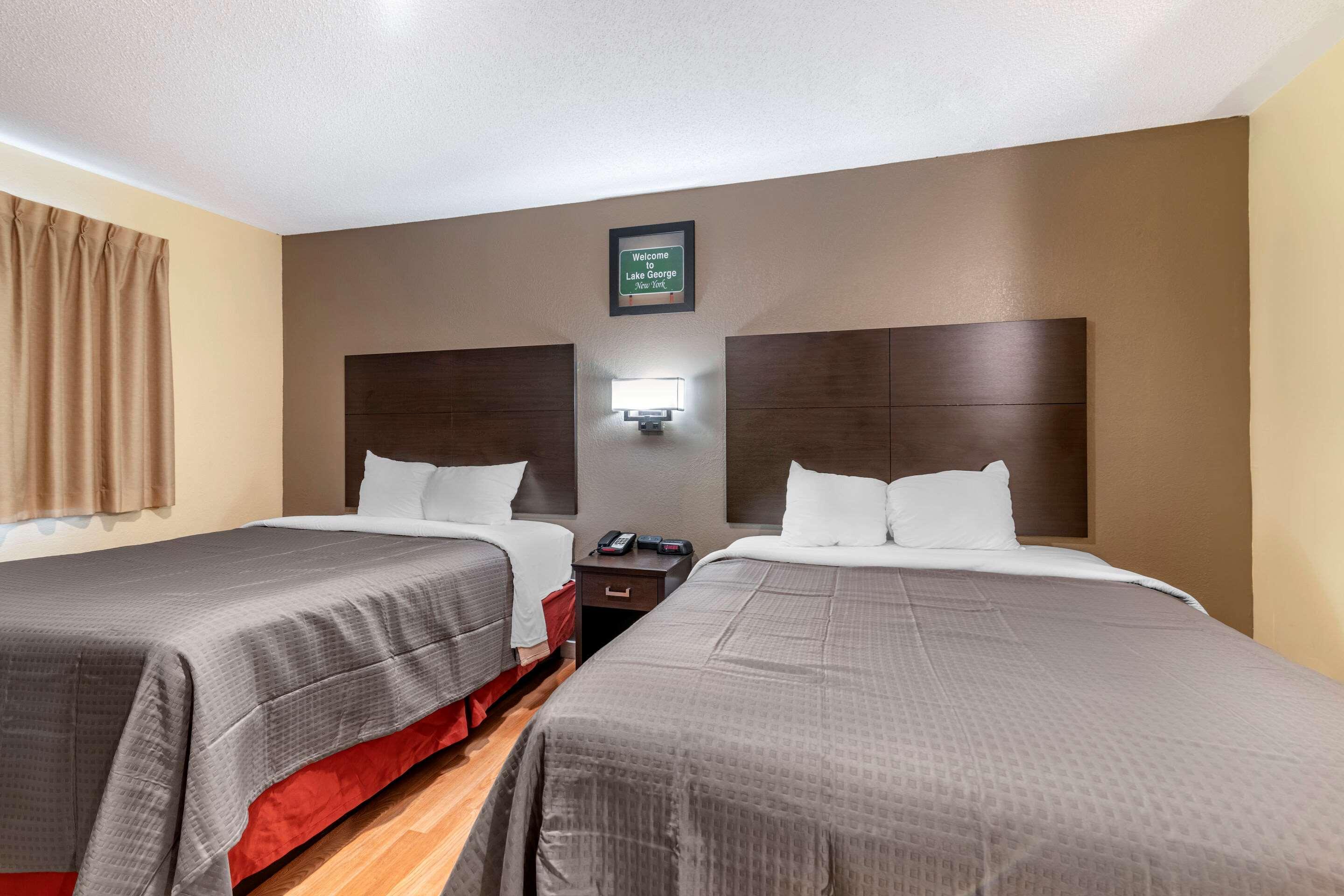 Rodeway Inn Lake George Outlets المظهر الخارجي الصورة