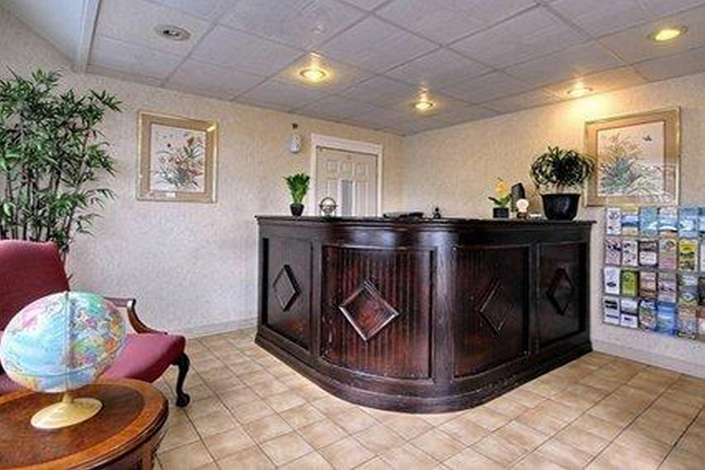 Rodeway Inn Lake George Outlets المظهر الخارجي الصورة
