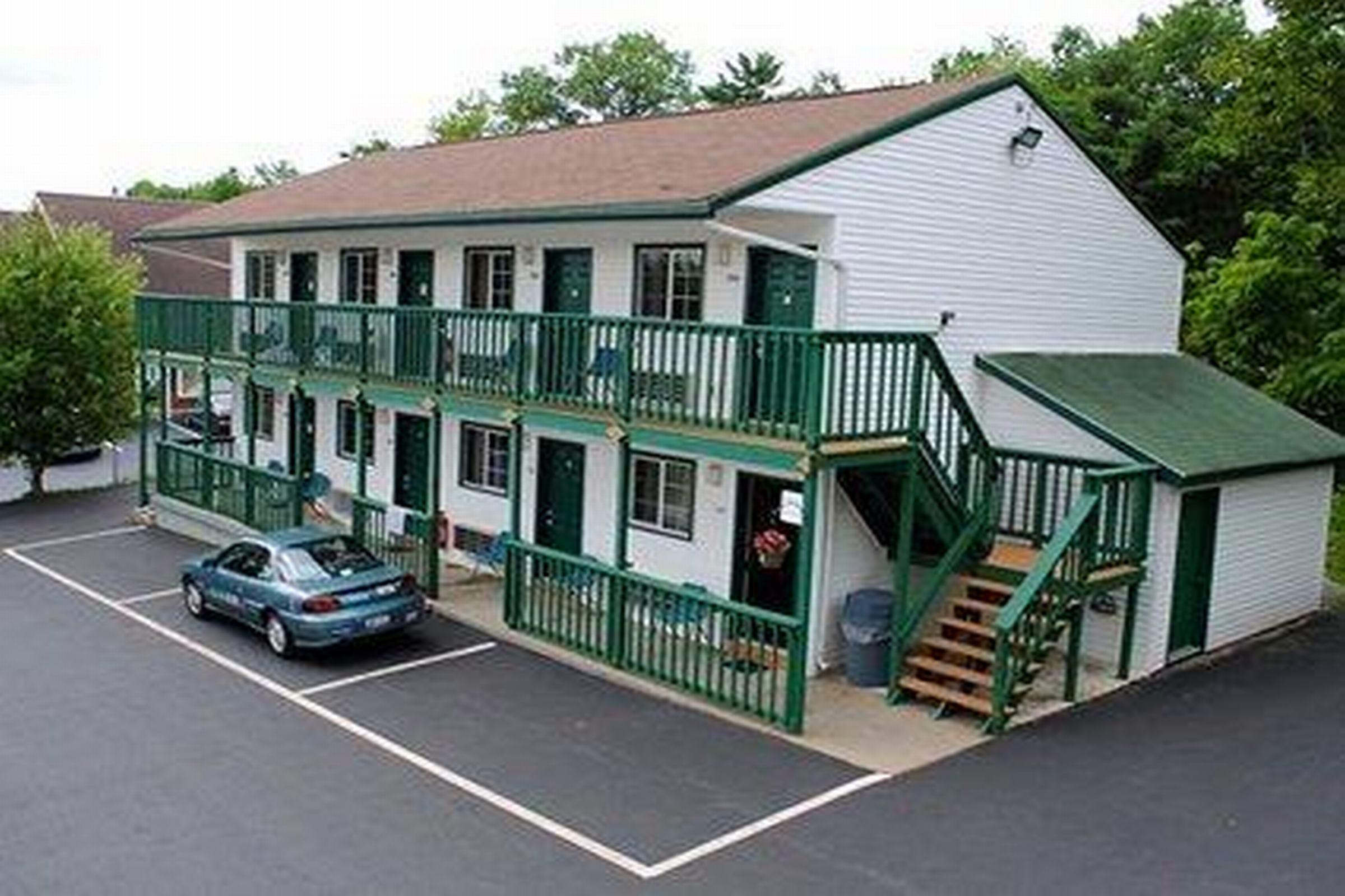 Rodeway Inn Lake George Outlets المظهر الخارجي الصورة